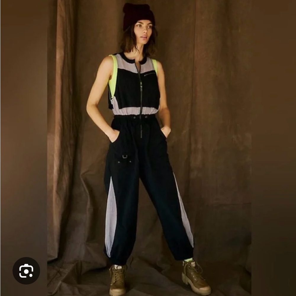 NWT FREE PEOPLE MOVEMENT INHALE ONESIE!